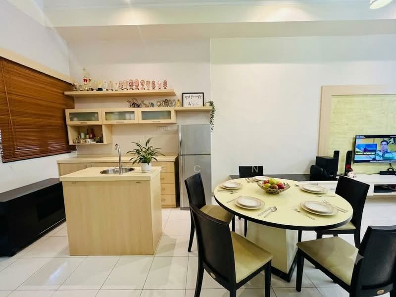 1.5-storey Terraced House for Rent in Taman Molek (Johor Bahru) - Eve Chan - Kitchen - PropertyGuru.com.my