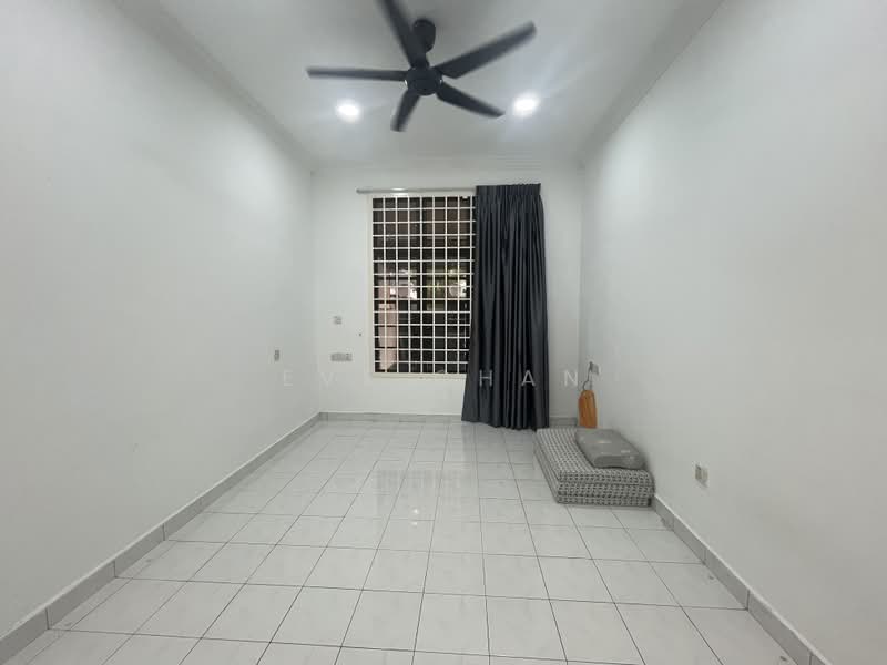 Rumah Teres 1.5 Tingkat untuk Disewa di Taman Molek (Johor Bahru) - Eve Chan - Interior - PropertyGuru.com.my