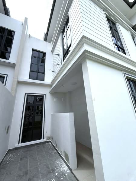 Cluster House for Sale in Setia Tropika (Johor Bahru) - Karl Lim - Exterior - PropertyGuru.com.my