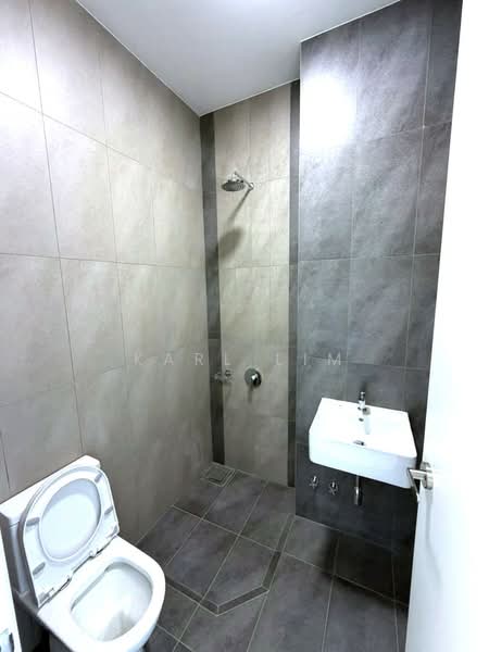 Cluster House for Sale in Setia Tropika (Johor Bahru) - Karl Lim - Bathroom - PropertyGuru.com.my