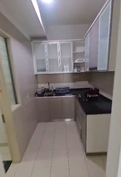 Service Residence for Rent at Tiara Mutiara / The Crown - Jade Gan - Kitchen - PropertyGuru.com.my