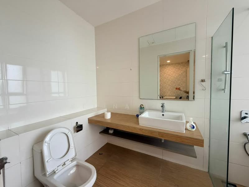 Kondominium untuk Disewa di The Parque Residences - Selina Lee - Bathroom - PropertyGuru.com.my