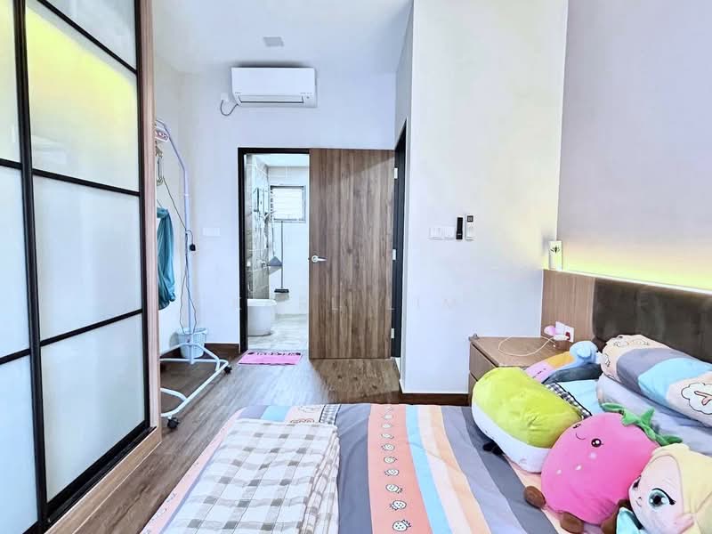 Servis Apartment untuk Dijual di Veranda Residence - Karl Lim - Bedroom - PropertyGuru.com.my