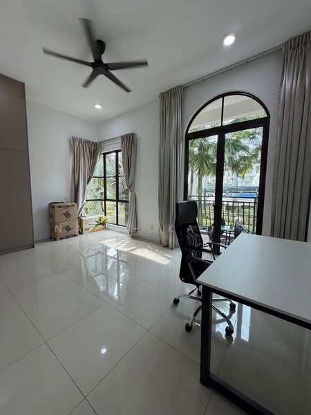 Kondominium untuk Disewa di Isle of Kamares - Najah Kadir - Study - PropertyGuru.com.my