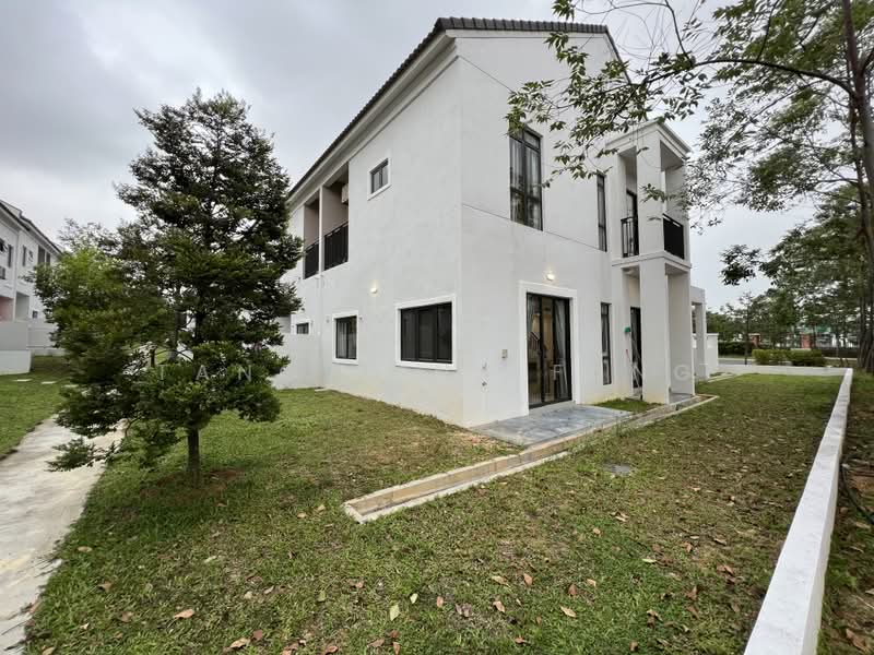 Rumah Teres 2 Tingkat untuk Dijual di Dengkil (Selangor) - Tang Ming Fung - Exterior - PropertyGuru.com.my