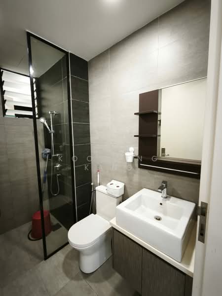 Servis Apartment untuk Disewa di The Arcuz - Koo Ying Kang - Bathroom - PropertyGuru.com.my