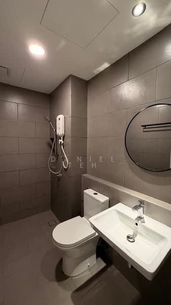 Servis Apartment untuk Disewa di Maya Ara Residences - Daniel Teh - Bathroom - PropertyGuru.com.my
