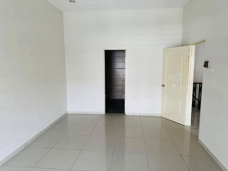 2-storey Terraced House for Rent in Bandar Seri Botani (Simpang Pulai) - Jeff Tan - Interior - PropertyGuru.com.my