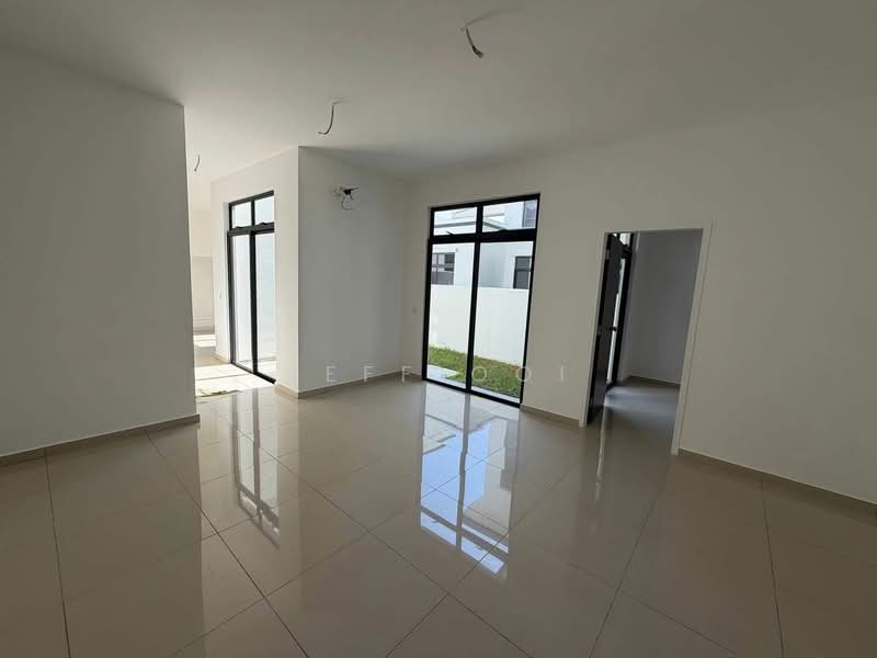 2-storey Terraced House for Sale in Iskandar Puteri (Nusajaya) (Johor) - Jeff Ooi - Living Room - PropertyGuru.com.my