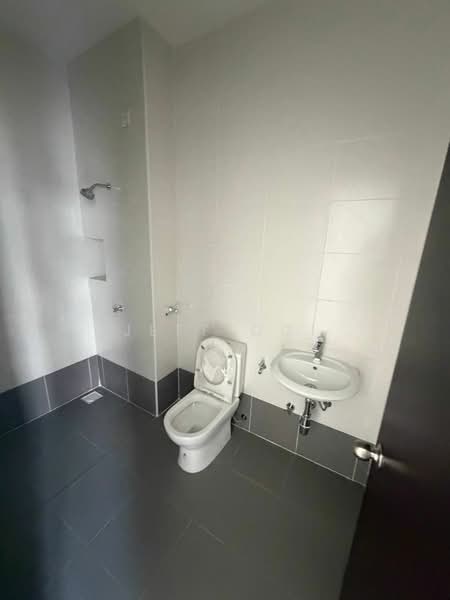 2-storey Terraced House for Sale in Iskandar Puteri (Nusajaya) (Johor) - Jeff Ooi - Bathroom - PropertyGuru.com.my