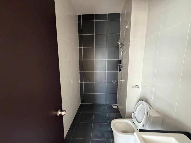 2-storey Terraced House for Sale in Iskandar Puteri (Nusajaya) (Johor) - Jeff Ooi - Bathroom - PropertyGuru.com.my