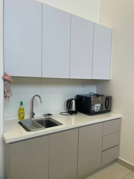 Kondominium untuk Disewa di The Parque Residences - Selina Lee - Kitchen - PropertyGuru.com.my