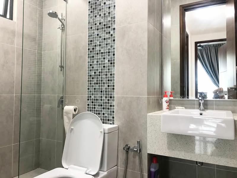 Condominium for Rent at Queens Residences Q2 @ Queens Waterfront - Joanne Liw - Bathroom - PropertyGuru.com.my