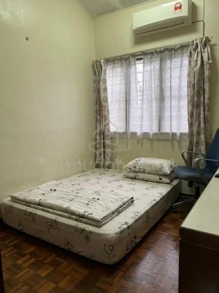 2-storey Terraced House for Sale in Taman Mega Jaya (Ampang) - William Loo - Bedroom - PropertyGuru.com.my