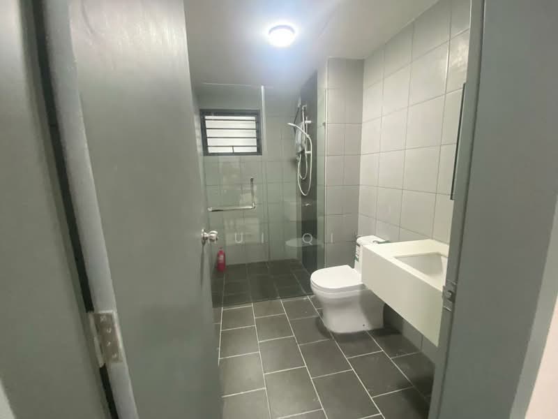 Service Residence for Rent at E'Island Lake Haven - Hui Qi - Bathroom - PropertyGuru.com.my