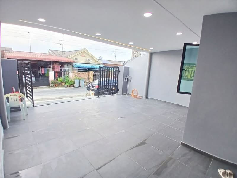 Rumah Teres 1 Tingkat untuk Dijual di Taman Sri Skudai (Skudai) - Lewis Tai - PropertyGuru.com.my