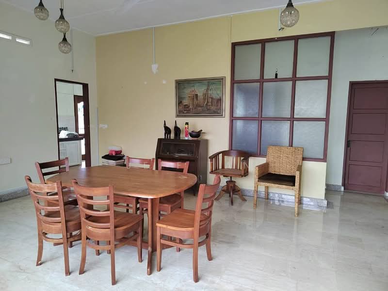 Semi-Detached House for Sale in Taman Canning (Ipoh) - Jeff Tan - Dining Room - PropertyGuru.com.my