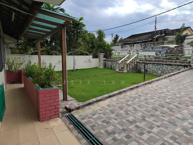 Semi-Detached House for Sale in Taman Canning (Ipoh) - Jeff Tan - Exterior - PropertyGuru.com.my