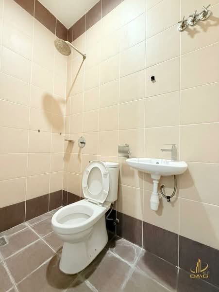 Link Bungalow for Sale in Setia Alam (Selangor) - Cassey Lim - Bathroom - PropertyGuru.com.my