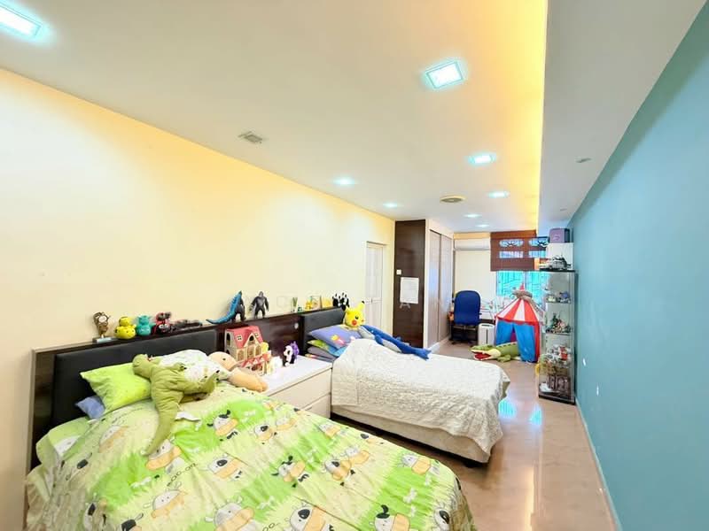 2-storey Terraced House for Sale in Taman Sutera Utama (Skudai) - Ace Tan - Bedroom - PropertyGuru.com.my