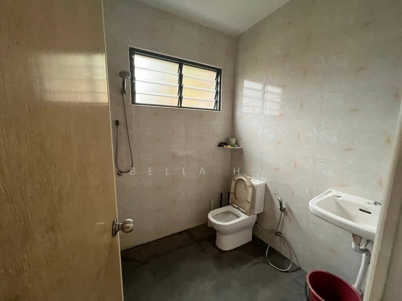 Semi-Detached House for Sale in Taman Damai (Kulai) - Bella Ho - PropertyGuru.com.my