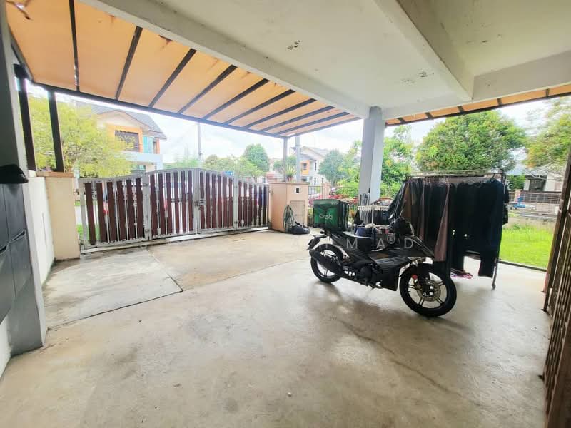 2-storey Terraced House for Sale in Sungai Buloh (Selangor) - Syima Ahmad - Exterior - PropertyGuru.com.my
