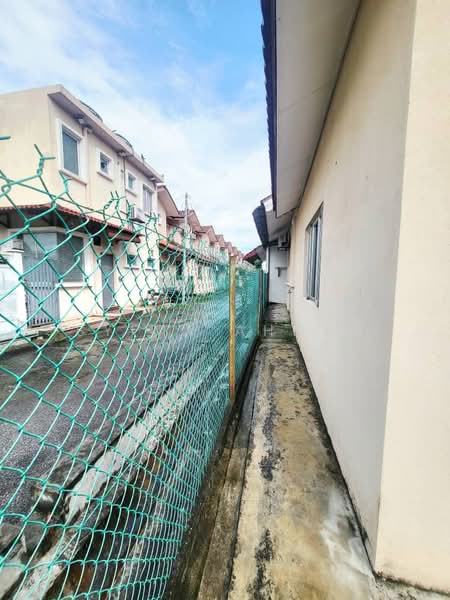 2-storey Terraced House for Sale in Sungai Buloh (Selangor) - Syima Ahmad - Exterior - PropertyGuru.com.my
