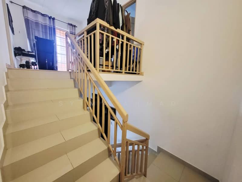 2-storey Terraced House for Sale in Sungai Buloh (Selangor) - Syima Ahmad - Interior - PropertyGuru.com.my
