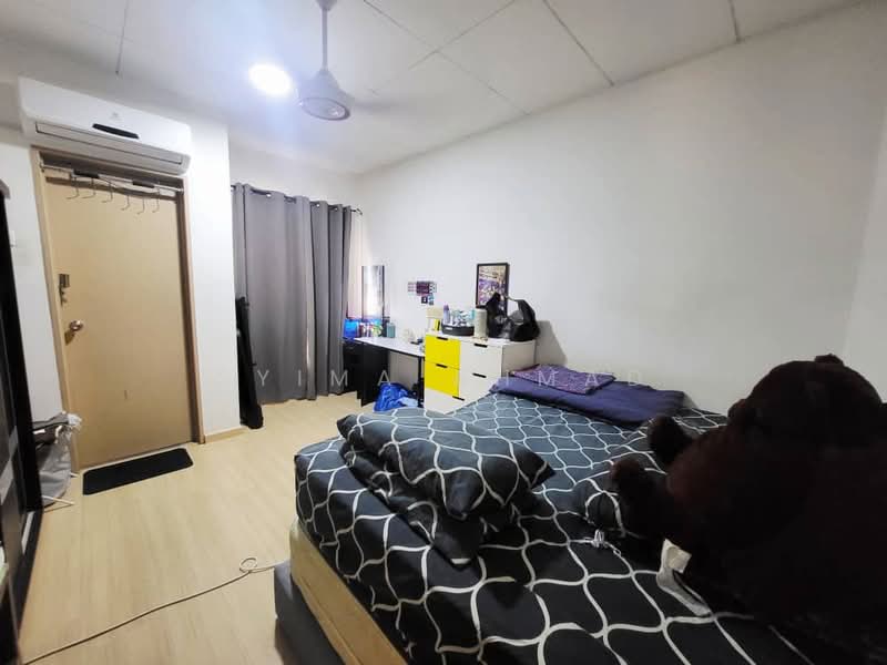 2-storey Terraced House for Sale in Sungai Buloh (Selangor) - Syima Ahmad - Bedroom - PropertyGuru.com.my