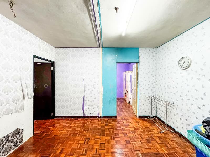 Rumah Flat untuk Dijual di PKNS Seksyen 24 - Norazrein Abdul Raman - Interior - PropertyGuru.com.my