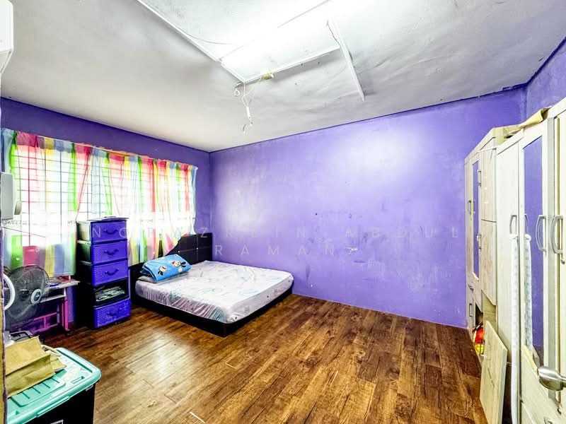 Rumah Flat untuk Dijual di PKNS Seksyen 24 - Norazrein Abdul Raman - Bedroom - PropertyGuru.com.my