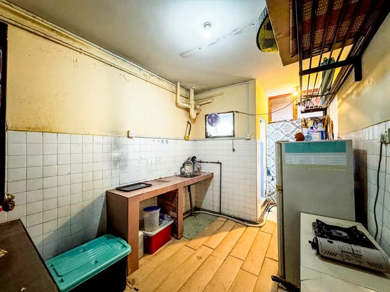Rumah Flat untuk Dijual di PKNS Seksyen 24 - Norazrein Abdul Raman - Kitchen - PropertyGuru.com.my