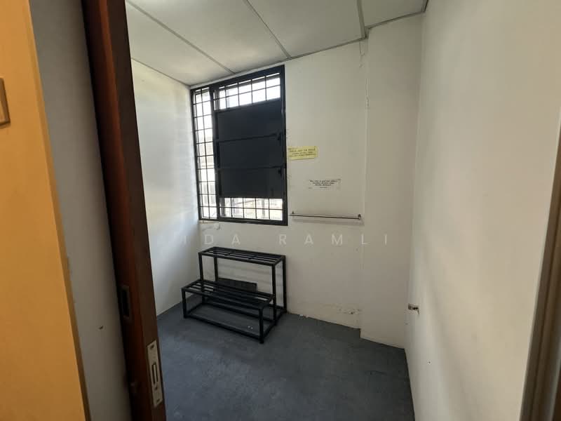 Shop for Rent in Bukit Jelutong (Shah Alam) - Aida Ramli - PropertyGuru.com.my