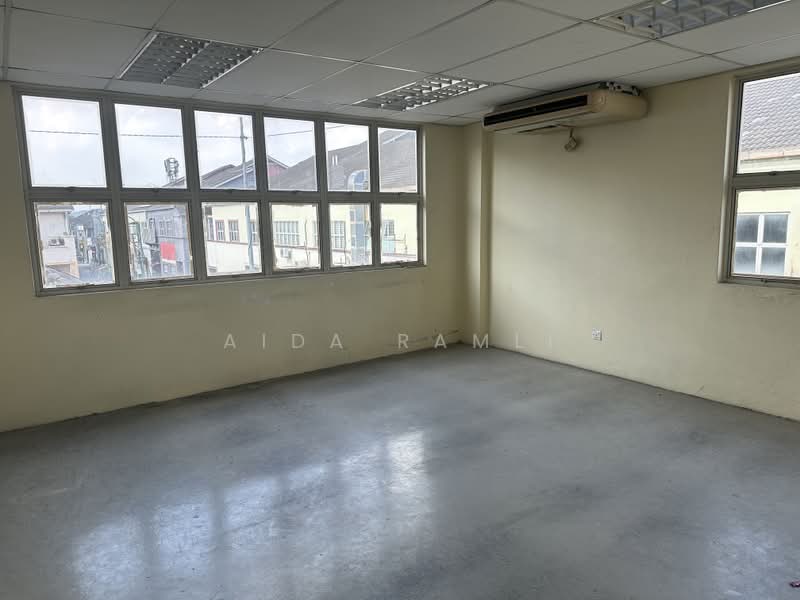 Shop for Rent in Bukit Jelutong (Shah Alam) - Aida Ramli - PropertyGuru.com.my