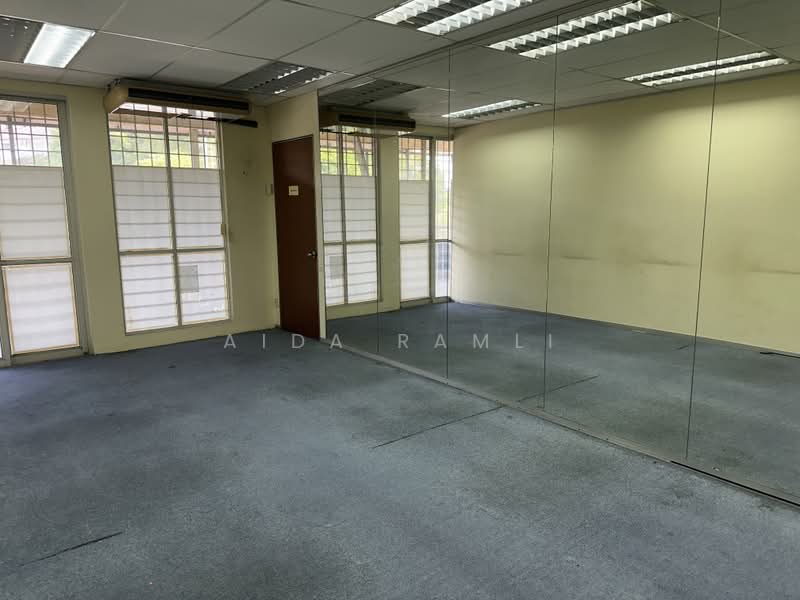 Shop for Rent in Bukit Jelutong (Shah Alam) - Aida Ramli - PropertyGuru.com.my