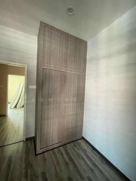 Rumah Teres 3 Tingkat untuk Dijual di Butterworth (Penang) - Jasmine Loo - Wardrobe - PropertyGuru.com.my
