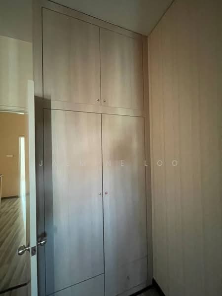 Rumah Teres 3 Tingkat untuk Dijual di Butterworth (Penang) - Jasmine Loo - Wardrobe - PropertyGuru.com.my