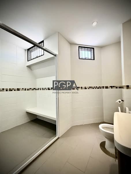 Semi-Detached House for Sale in Tanjung Bungah (Penang) - Rachael Tan - Bathroom - PropertyGuru.com.my