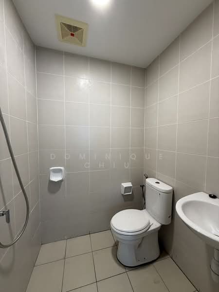 Condominium for Sale at Paradiso Nuova (Merak Kayangan) - DOMINIQUE CHIU - Bathroom - PropertyGuru.com.my