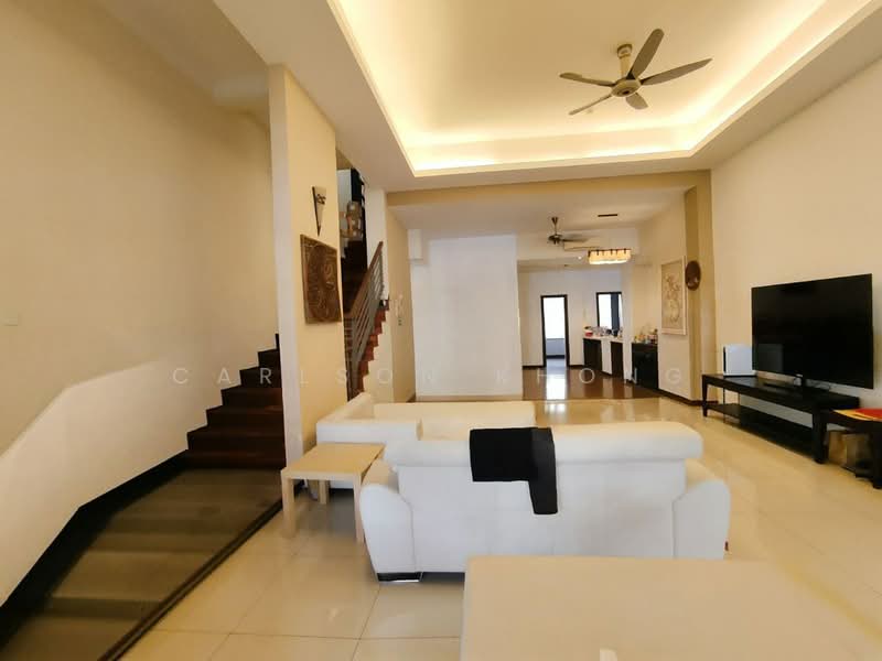 Rumah Teres untuk Dijual di Bandar Puteri Puchong (Puchong) - Carlson Khong - Living Room - PropertyGuru.com.my