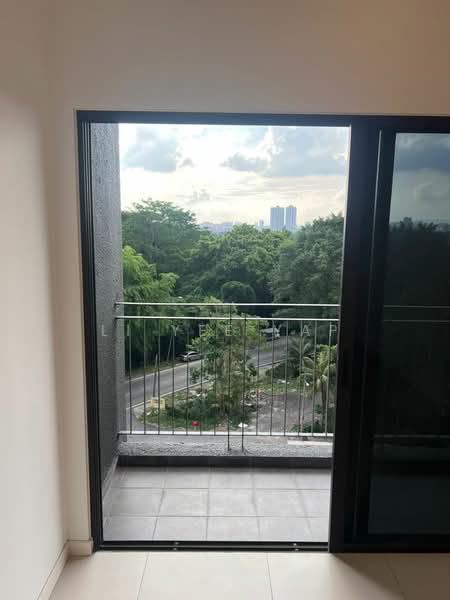 Kondominium untuk Disewa di Vierra Residence - Li Yee Yap - Balcony - PropertyGuru.com.my