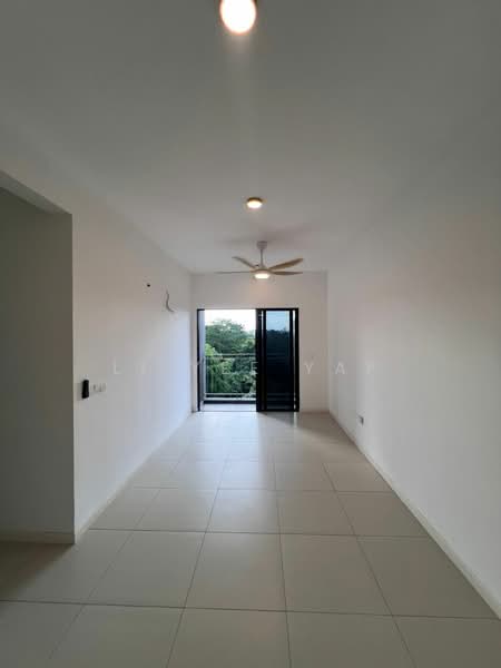 Kondominium untuk Disewa di Vierra Residence - Li Yee Yap - Balcony - PropertyGuru.com.my
