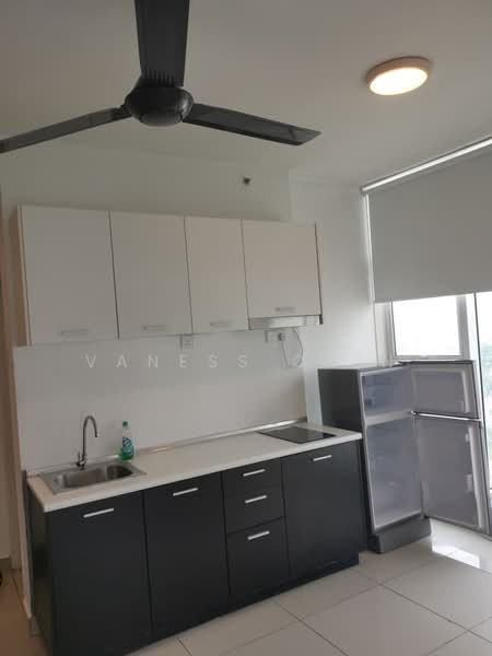 Service Residence for Rent at The Scott Garden SOHO - Vaness Chin - Kitchen - PropertyGuru.com.my