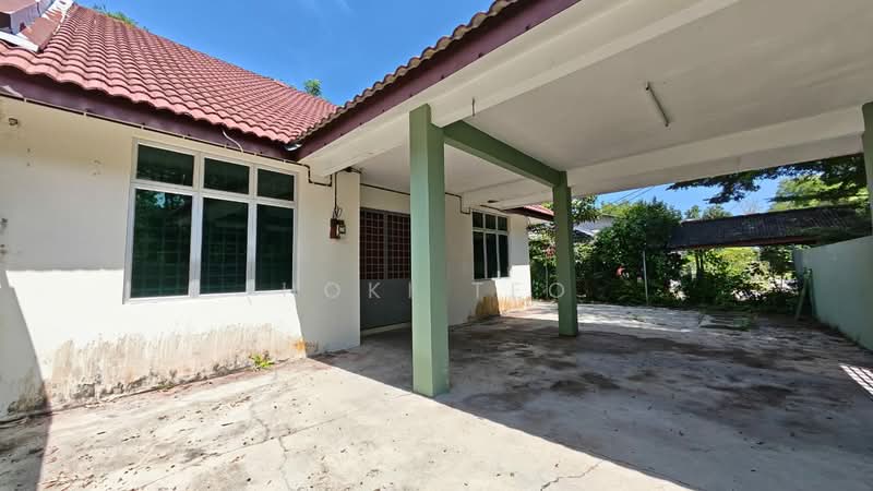 Semi-Detached House for Sale in Taman Peserai (Batu Pahat) - Hoki Teo - PropertyGuru.com.my