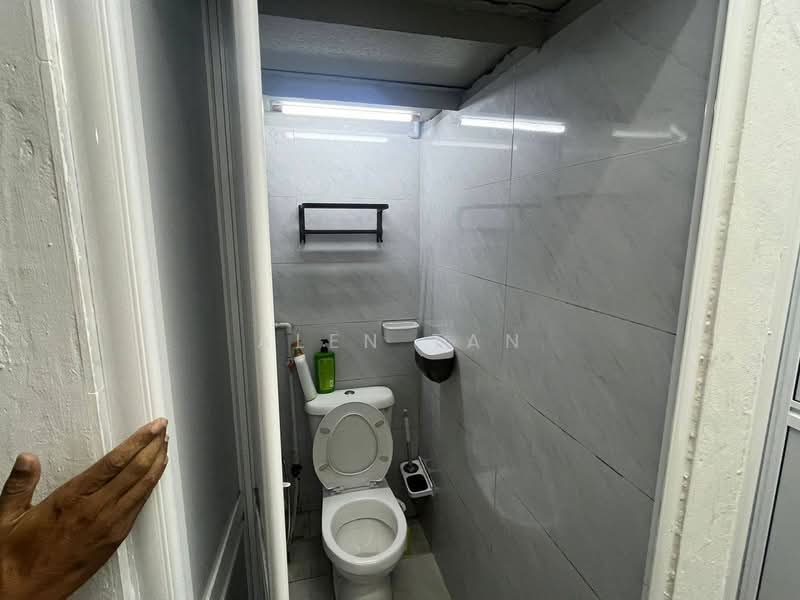 Rumah Teres untuk Disewa di Taman Damai Jaya (Skudai) - Alen Tan - PropertyGuru.com.my