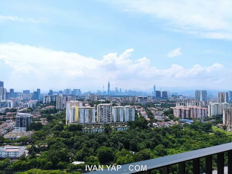 Kondominium untuk Disewa di GenKL - Ivan Yap - Balcony: KL City Vew - PropertyGuru.com.my