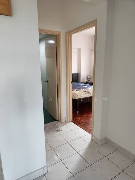 Apartment for Rent at Anjung Hijau (Greenfields) - Gerald Liew - Corridor - PropertyGuru.com.my