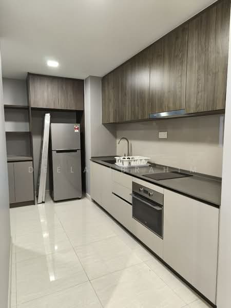 Service Residence for Rent at Datum Jelatek Residence - Deela Ibrahim - Kitchen - PropertyGuru.com.my