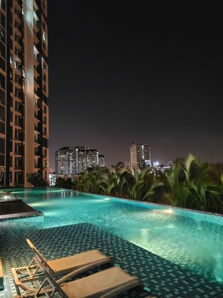 Service Residence for Sale at Crescent Bay Suites (Teluk Bayu) - Gyden Heng - Exterior - PropertyGuru.com.my