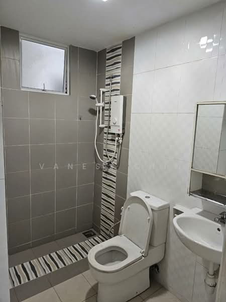 Condominium for Rent at The Zest @ Kinrara 9 - Vaness Chin - PropertyGuru.com.my
